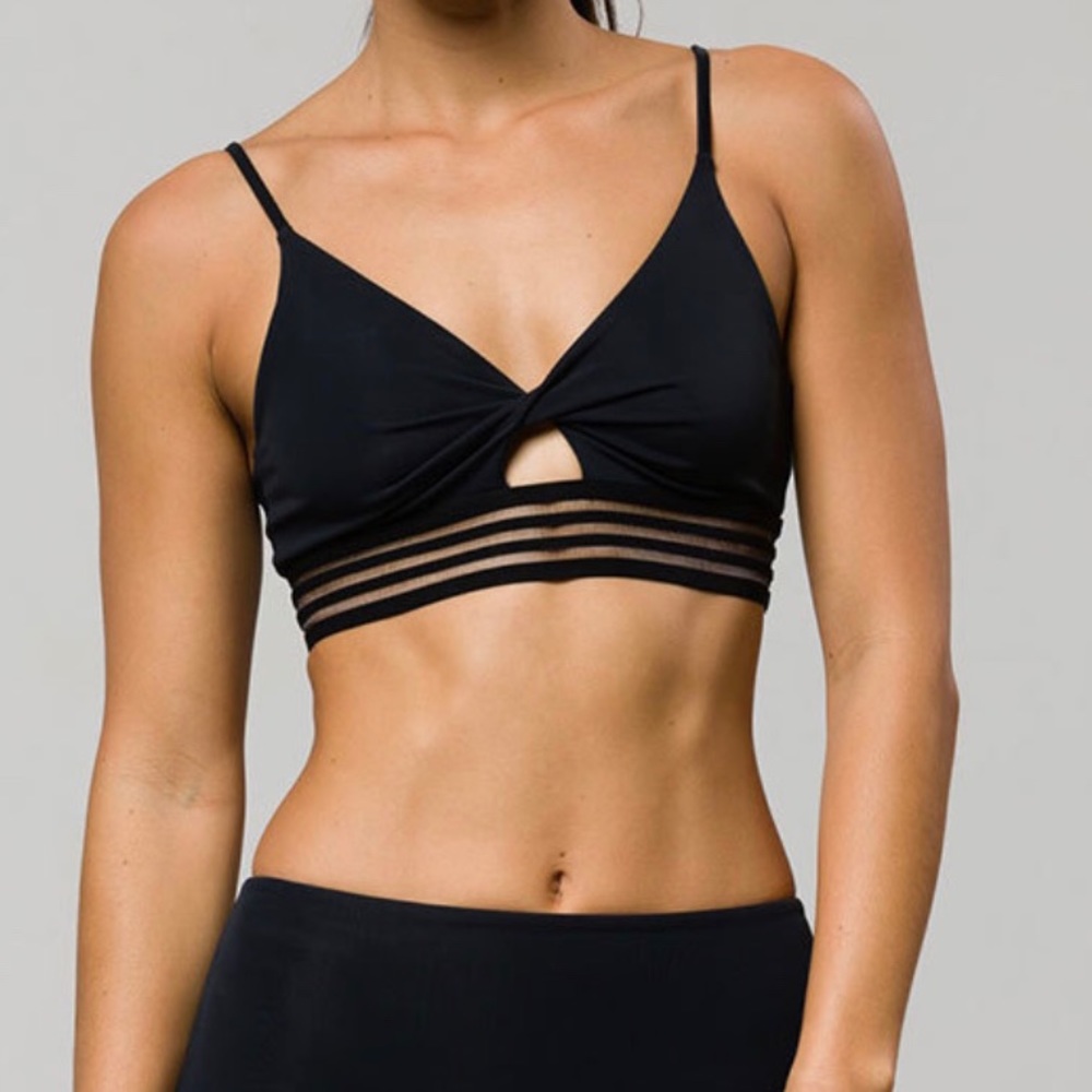 Women’s Athletic Sport Bra